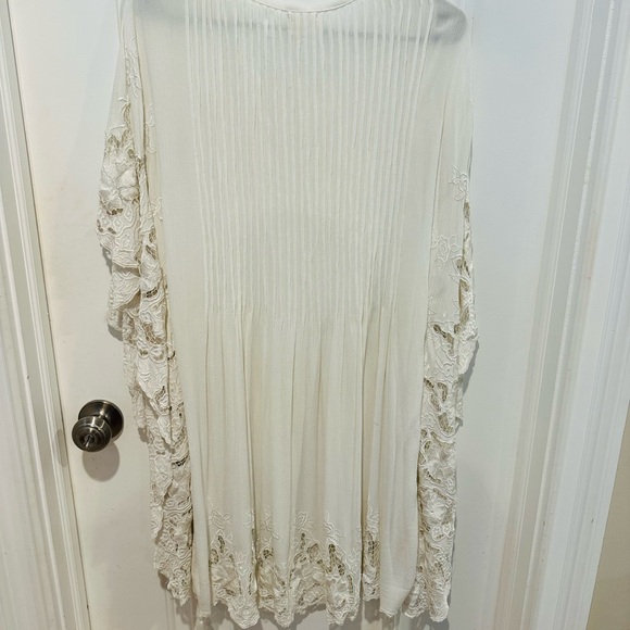 Fillyboo repeat after me tunic size S in EUC - Picture 5 of 8